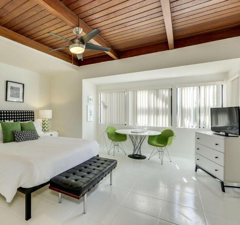 Calla Lily Inn Palm Springs Eksteriør bilde